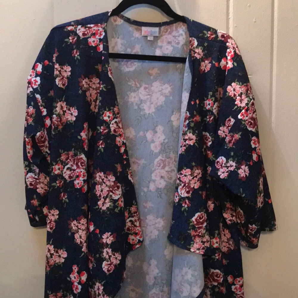 LuLaRoe Floral Shirley EUC